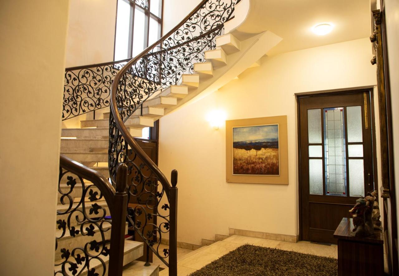 Red Brick Home By Earthaa Escapes Nuova Delhi Esterno foto